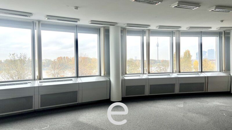 MILLENNIUM TOWER: Office space on the 2nd floor - Bild 8