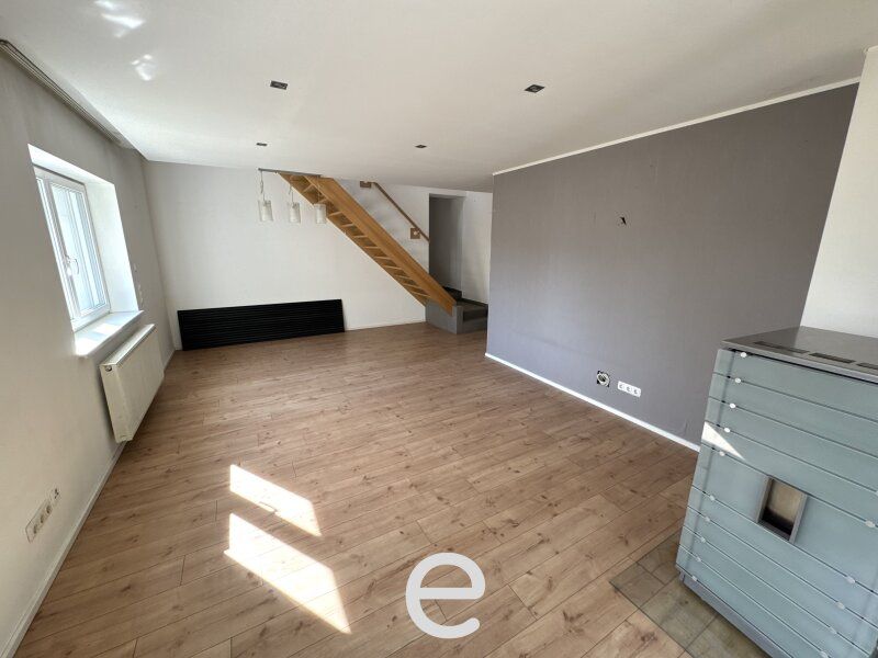 Wohnhaus mit viel Potential, Garten & Pool in Wels-Maxlheid - Bild 9