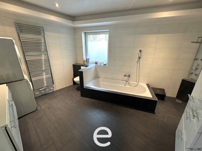 Wohnhaus mit viel Potential, Garten & Pool in Wels-Maxlheid - Bild 6