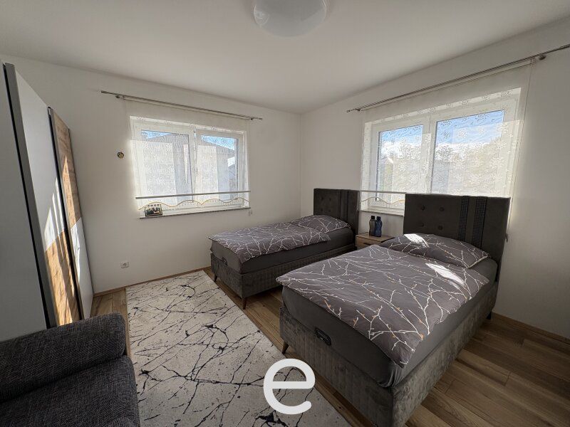 Exklusives Einfamilienhaus – großzügiges Wohnen mit Wintergarten – einziehen und wohlfühlen - Bild 14