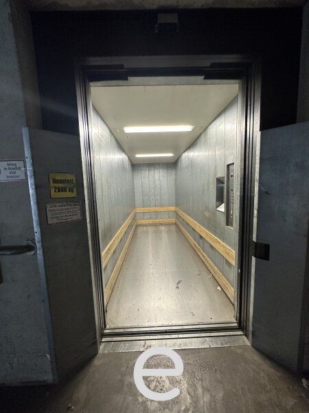 Lagerfläche und Büro in Wien ab 1243,07m² zu mieten! - Bild 20