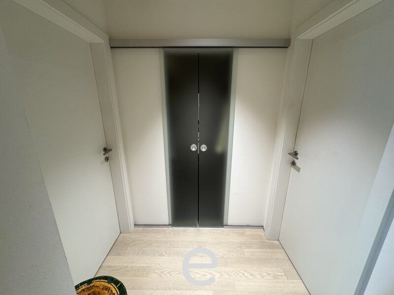 Dachgeschoss-Traum mit großzügigem Sonnenbalkon - Bild 12