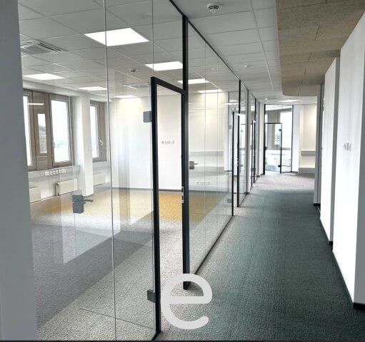 Modern sanierte Büroflächen in Wien – flexible Anmietung möglich!