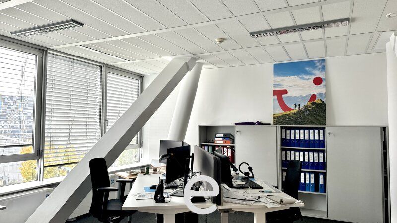 Arbeiten mit Aussicht: Büro im Skyline Office - Bild 4