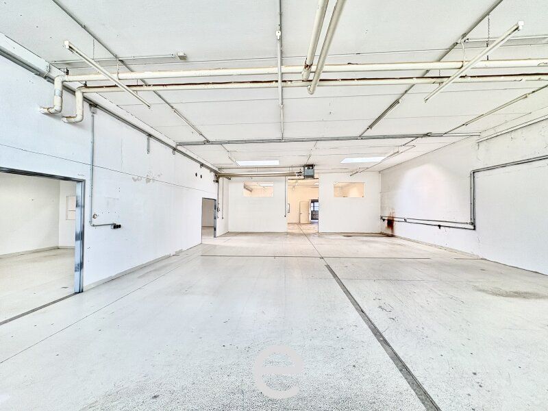 Lager- und Produktionshalle mit Büro in Vösendorf zu mieten - Bild 2