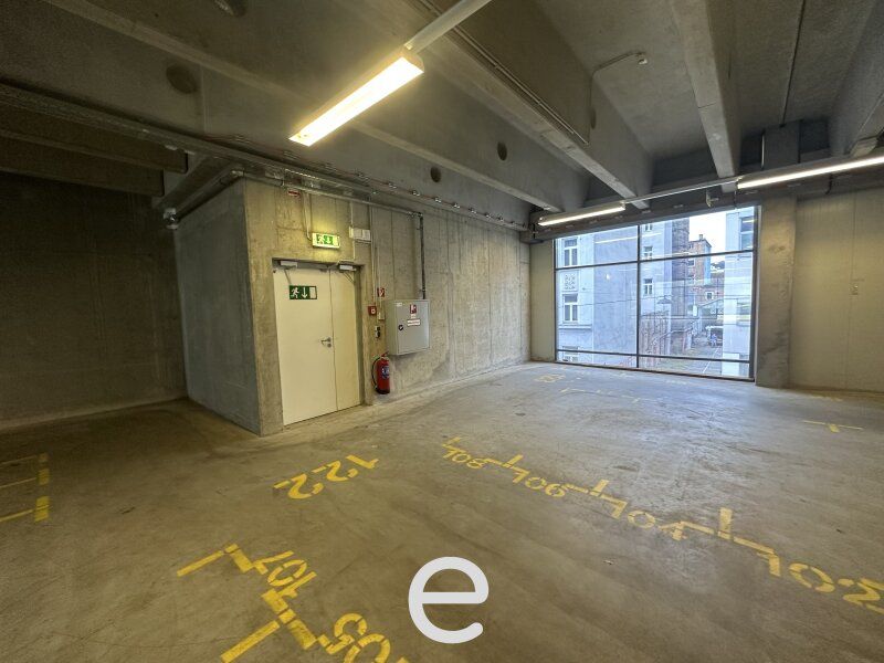 Lagerfläche und Büro in Wien ab 1243,07m² zu mieten! - Bild 9