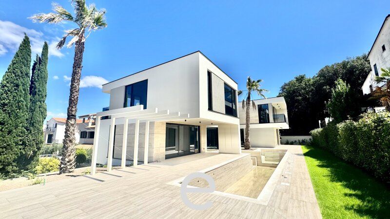 Exklusive Moderne Villa in Pula/ Pješčana Uvala: Luxus und Komfort auf 507,62m² - Bild 8