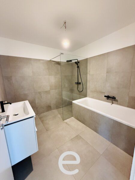 Wohnen am Farnholz - 4 Zimmer-Wohnung 1.OG/TOP 3.4 mit großer Loggia/2 TGP inklusive - Bild 9