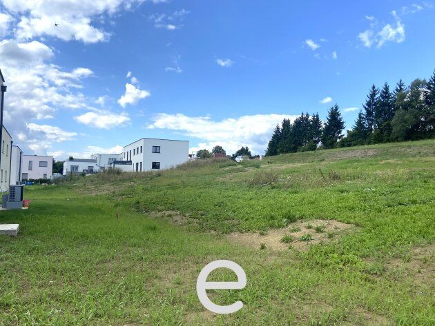 Sonnige Baugrundstücke für Mehrparteinhaus in Katsdorf