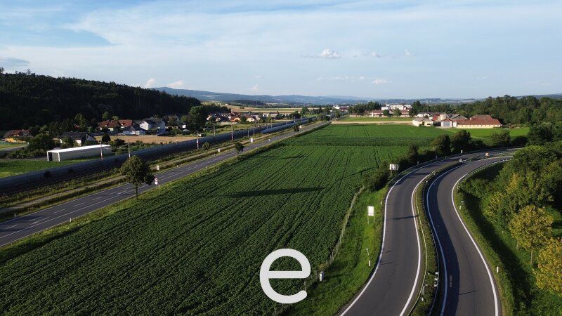 Gewerbegrundstück (BK VIII) direkt an der A1-Abfahrt Amstetten Ost - Bild 1