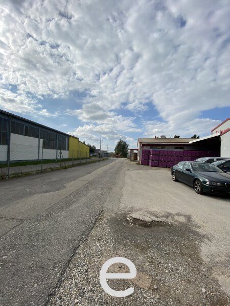 NEUBAU Lagerhalle mit rd. 7 bis 9 Meter Hallenhöhe, beheizbar, diversen Krananlagen, Freiflächen etc. in Asten zu vermieten! - Bild 5