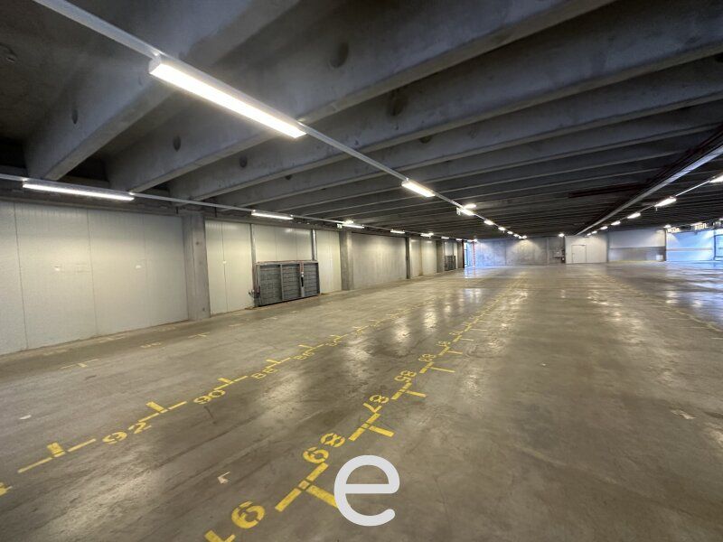 Lagerfläche und Büro in Wien ab 1243,07m² zu mieten! - Bild 12