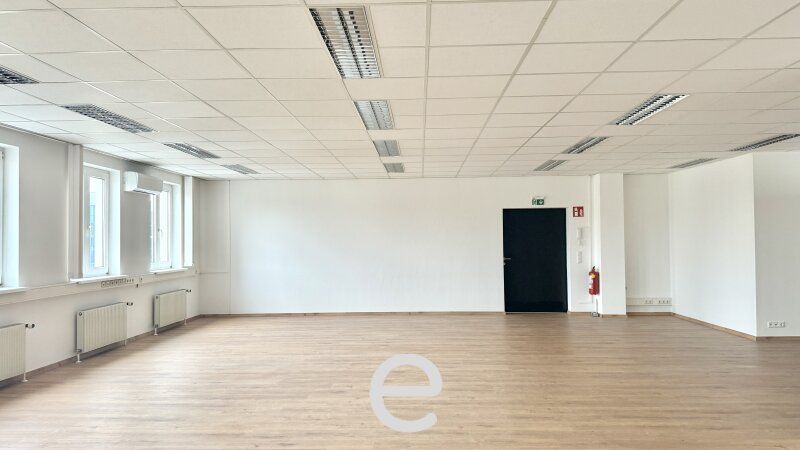 Modernes Büro in 1230 Wien: Smarte Nutzung und flexible Erweiterungs- und Lageroptionen - Bild 11