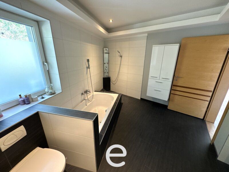 Wohnhaus mit viel Potential, Garten & Pool in Wels-Maxlheid - Bild 7