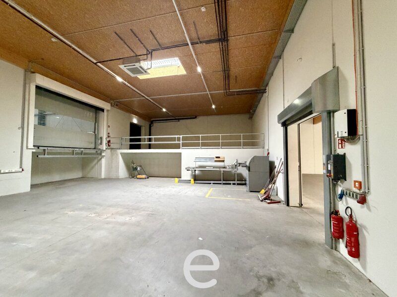 Retail- und/oder Lagerfläche mit Freiverkaufsfläche und Freilagerfläche in zentraler Lage in Stockerau - Bild 5