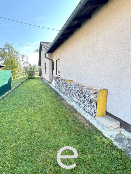 Wohnen auf einer Ebene – großzügiges Wohnhaus mit traumhaftem Grün- und Fernblick in Fraham - Bild 27