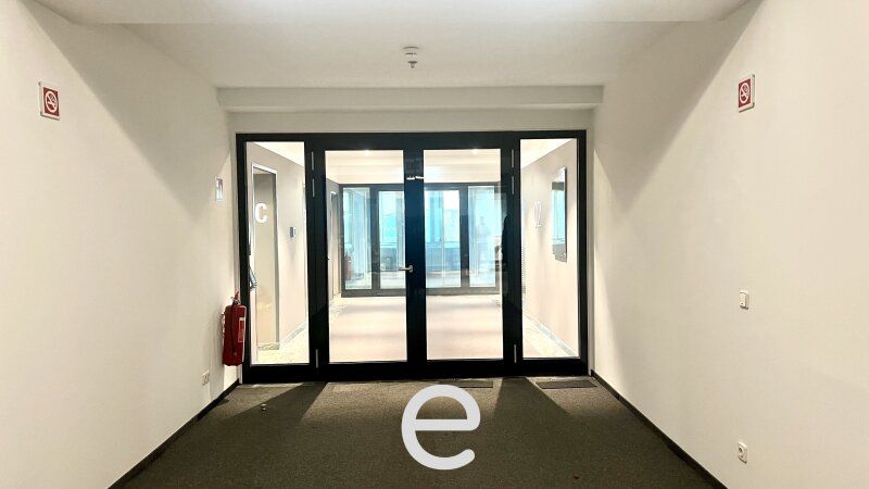 MILLENNIUM TOWER: Office space on the 2nd floor - Bild 16