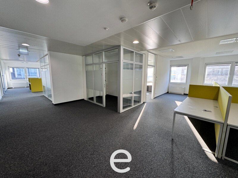 Stylische Büroflächen am Winterhafen Linz – Erstklassige Lage mit Top-Ausstattung! - Bild 5
