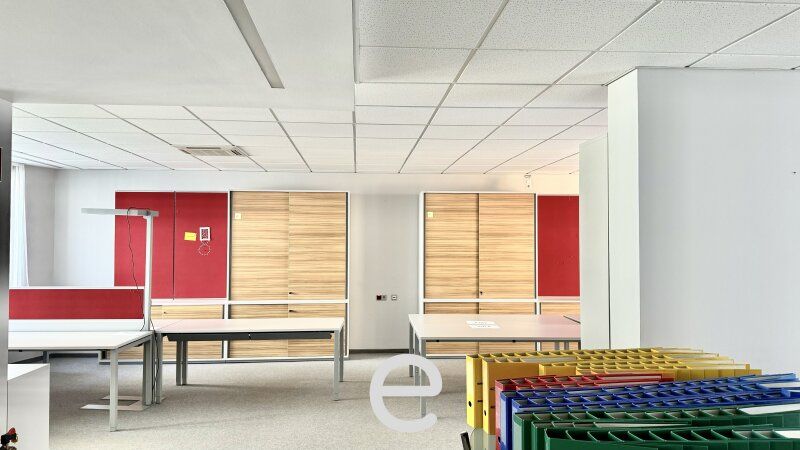 Westbahnhof Nähe: Büro mit Loggia - Bild 5