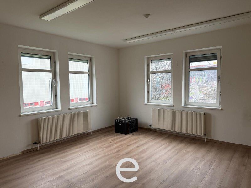 Lager-und Büroflächen in bester Verkehrsanbindung - Bild 4